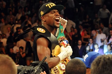 Floyd mayweather texas AM bet interview.jpg