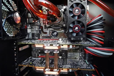 Gaming PC Looks stunning demolishes the competition _4dafaf5367cf730c8fc0b76a54b87d0f.jpg