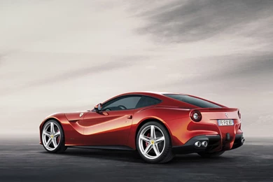 2012 Ferrari F12 Berlinetta Side Wallpapers