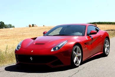 HD Ferrari F12 Berlinetta Wallpapers