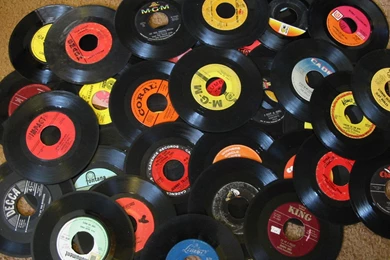 Vinyl Revolution! Vinyl Record Sales Hit 10 Year High ...