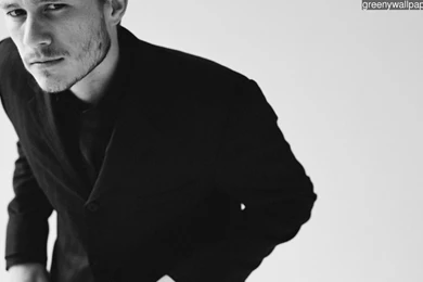 Download Tuxedo Humor Black White 2048x1152 Wallpapers