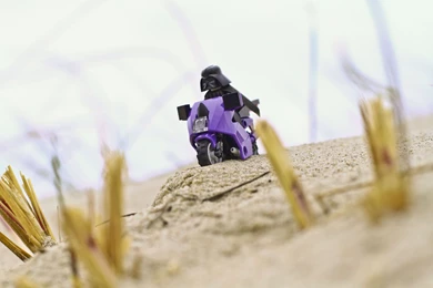 LEGO Darth Vader Picture – Middle Aged Biker [WALLPAPER]