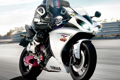 Yamaha R1   Motobike iPad Wallpapers