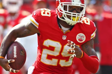 Eric Berry Out A Couple Of Days With Heel Injury, Sanders Commings ...