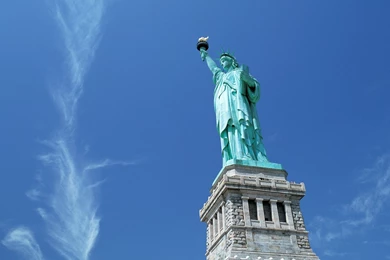 Statue Of Liberty USA Free Wallpapers (35 Photos) For Your Desktop ...