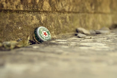 Download Wallpapers 1920x1080 Heineken, Beer, Cover, Crushed Full ...