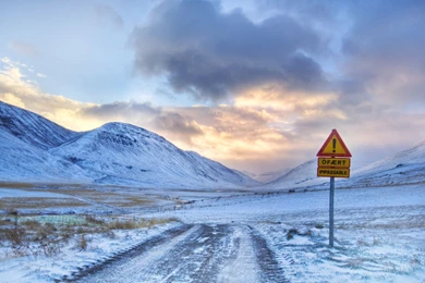 Mountain Wallpapers HD Pictures