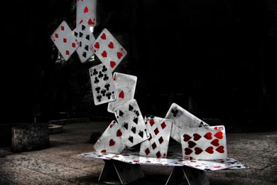 Abstract castle of cards poker_5120x3200.jpg