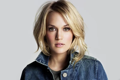 Carrie Underwood With Her Hands In Her Pockets Wallpapers