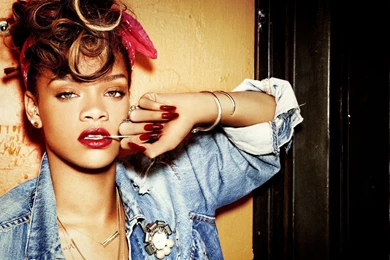 145 Rihanna HD Wallpapers