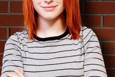 640x960 Hayley Williams Iphone 4 Wallpapers
