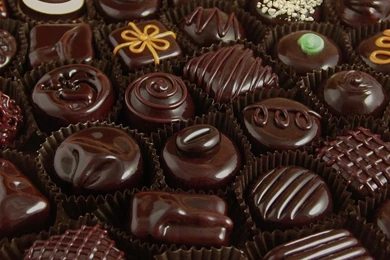 Snooprzgirl: Valentines Day Chocolate Wallpapers