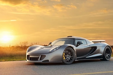 Hennessey Venom GT   Paper GT
