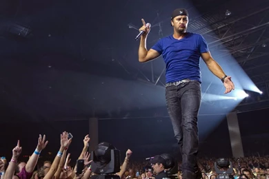 Most Beautiful Luke Bryan Wallpapers