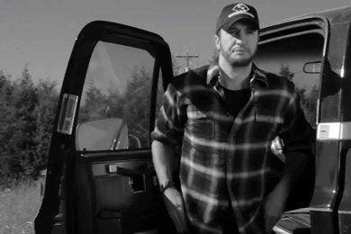 EXCLUSIVE Video: Behind The Scenes: Luke Bryan And Yamaha   Videos ...