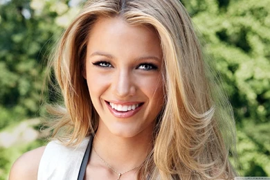 Blake Lively HD Desktop Wallpapers : Widescreen : High Definition ...