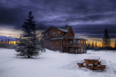 Chalet In A Winter Night Wallpapers 27592