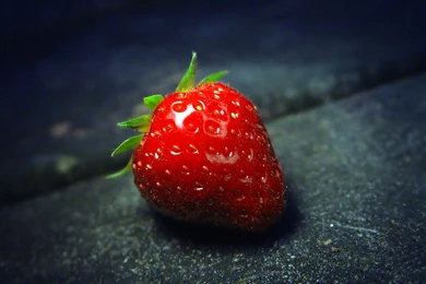 2560x1440 Red Strawberry Wallpapers