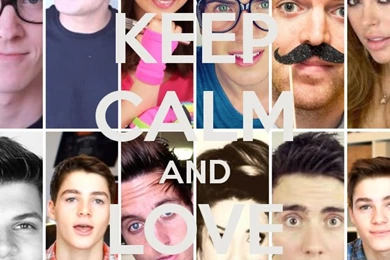 KEEP CALM AND LOVE YOUTUBERS Poster