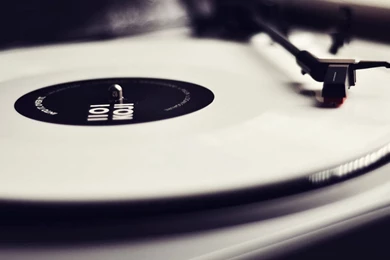 1366x768 Quality Makes The Difference Wallpaper, Music And Dance ...