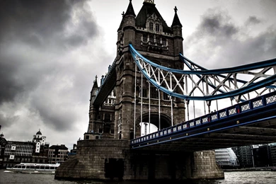 London Tower Bridge Wallpaper.jpg