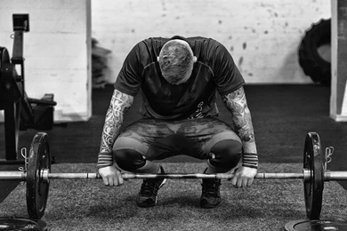 3 Daily Habits That Kill Your Performance In The Gym