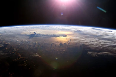 Desktop Wallpapers · Gallery · Computers · Earth View