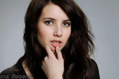 Emma Roberts Wallpapers