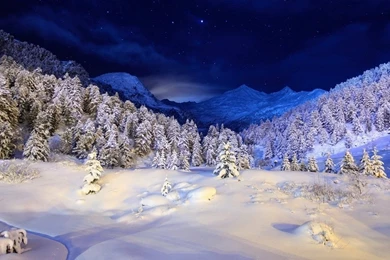1366x768 Night Winter Mountain Wallpapers