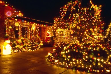 1680*1050 Widescreen Christmas Night View & Christmas Night Light ...