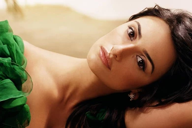 Penelope Cruz Superb Full Screen Wallpapers   Wallpapers