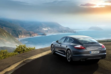 Porsche Panamera Turbo S Wallpapers