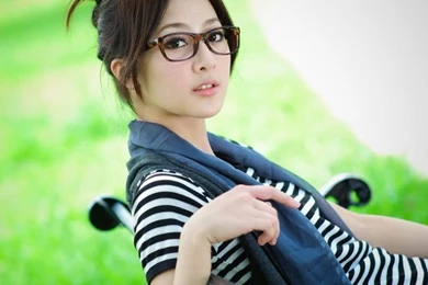 Girl Wallpapers For Facebooks