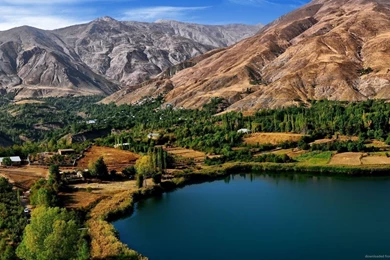 Download 1600x900 Iran Nature Wallpapers