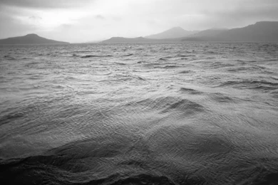 Desktop Wallpapers · Gallery · HD Notebook · Lake Before The Storm ...