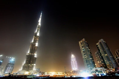 Burj Khalifa At Night (id: 79058) – BUZZERG