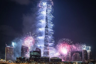 Burj Khalifa New Year Fire Works Desktop Wallpapers.jpg