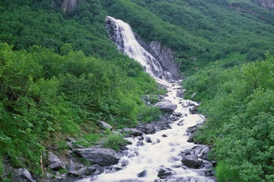 Mountains Alaska Torrent Waterfalls >> HD Wallpaper, Get It Now!