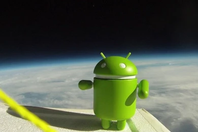 Cult Of Android   Daily Wallpaper: Android In Space
