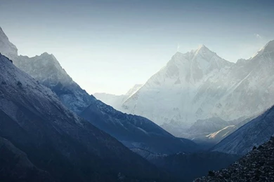 Top 15 HD Android 5.0 Lollipop Wallpapers For Your Device.