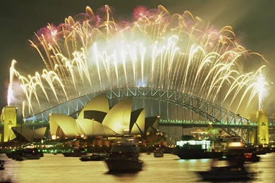 Fireworks Explode Over The Sydney Harbour Bridge And Opera House ...