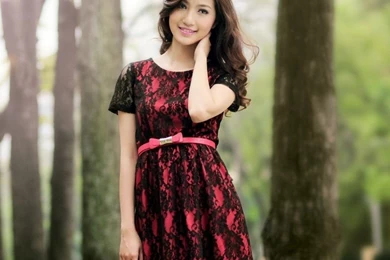 Download Wallpapers 1024x1024 Dress, Asian, Girl, Smile, Love iPad ...