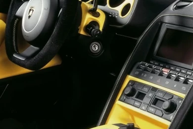 640x1136 Lamborghini Gallardo Iphone 5 Wallpapers