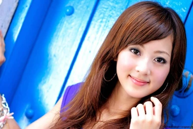 Cute Girl Wait Wallpapers Hd PC