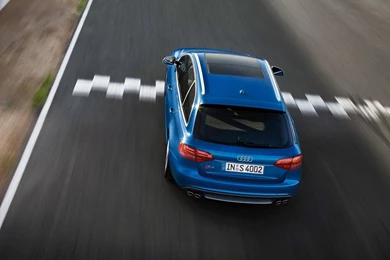 Cars Wallpapers: Audi S4 1600x1200px; 221Kb;