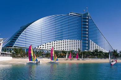 Jumeirah hotel on the beach from dubai 5120x3200.jpg