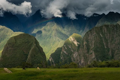 Historic Sanctuary of Machu Picchu Peru Wallpaper.jpg