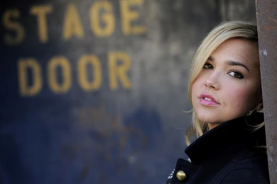 Female And Male Celebrities HD Wallpapers Beautiful Girls Photos ...