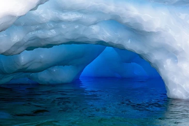 1920x1080 Frozen Cave Wallpapers